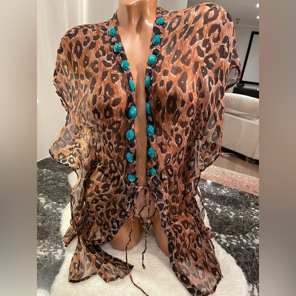 NWT beach bunny bikini coverup size S or M - Picture 7 of 13